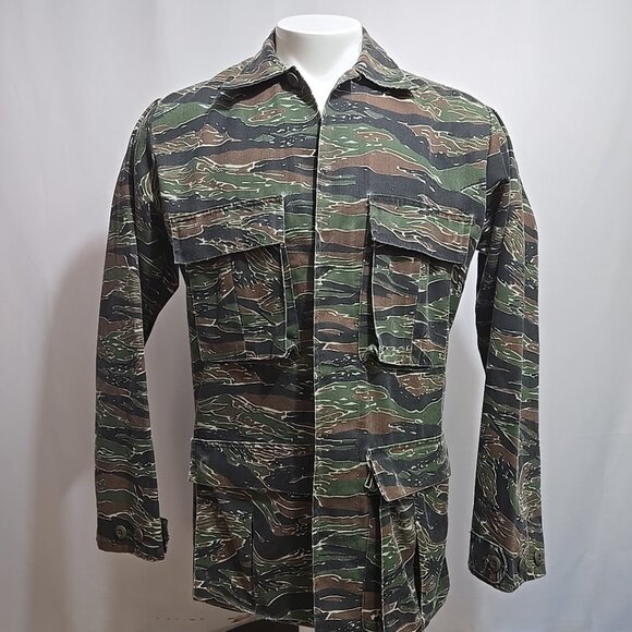 Vintage Burk Gung Ho Tiger Stripe Jacket Mens Medium Camo Military Combat